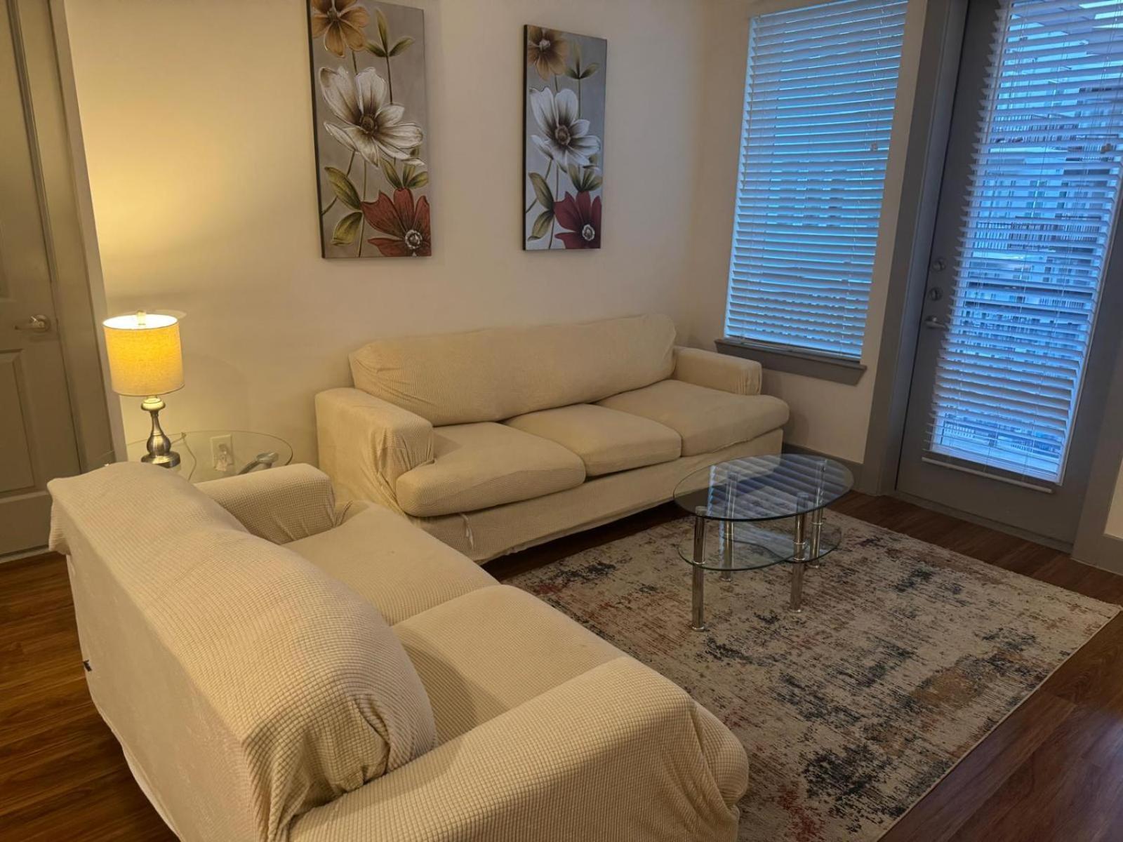 Resort-Style Apartments Near The Galleria ヒューストン 部屋 写真
